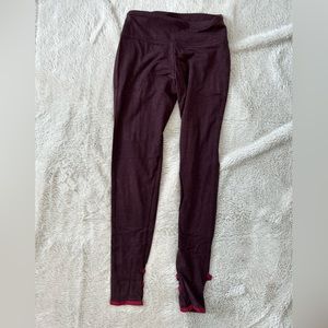 Victoria’s Secret SPORT leggings. Size S.